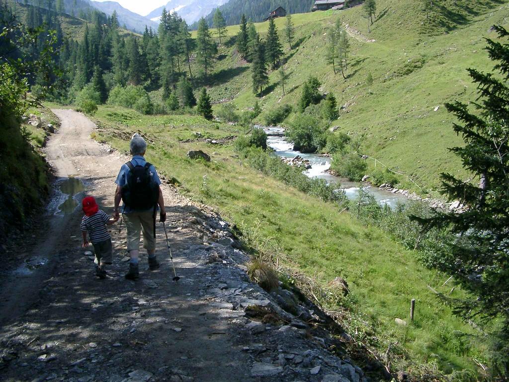 Familienparadies Wolfgangbauer Heiligenblut Ngoại thất bức ảnh